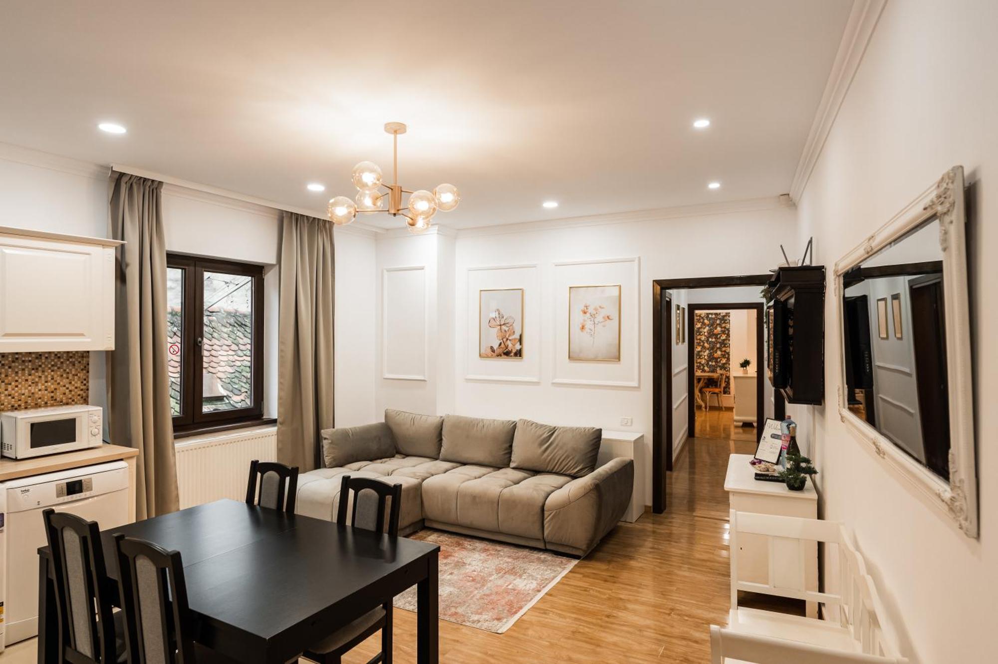 Ferienwohnung Apollonia Estate Old Town Big And Luxurious Brașov Exterior foto