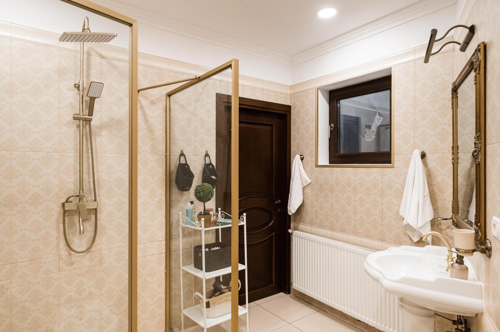 Ferienwohnung Apollonia Estate Old Town Big And Luxurious Brașov Exterior foto